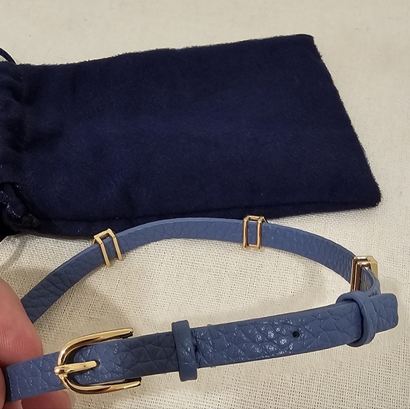 Tory Burch Hex Thin Double Wrap Leather Bracelet, Blue With Gold Logo - Picture 3 of 6